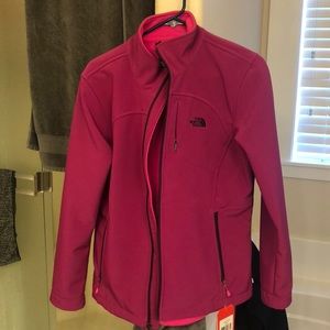 BRAND NEW Northface Apex Bionic Jacket